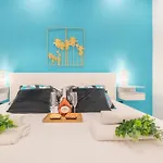 Beautiful & Fully Renovated 2bd - In Center - 20 Meters From شقة