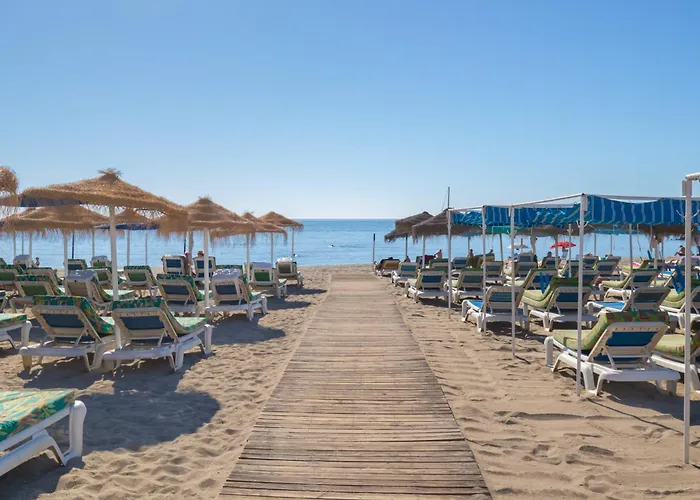 アパート Beautiful & Fully Renovated 2bd - In Center - 20 Meters From